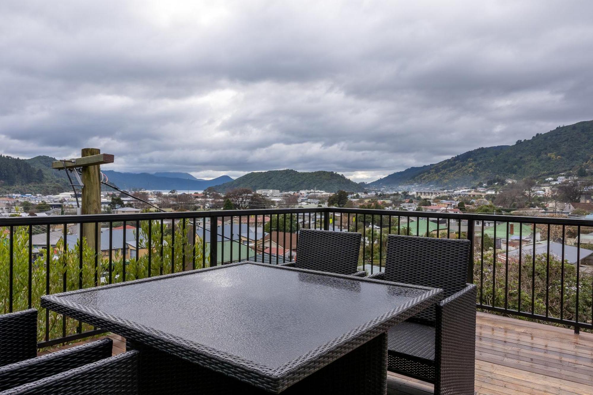Firkins Retreat, Picton Villa Bagian luar foto